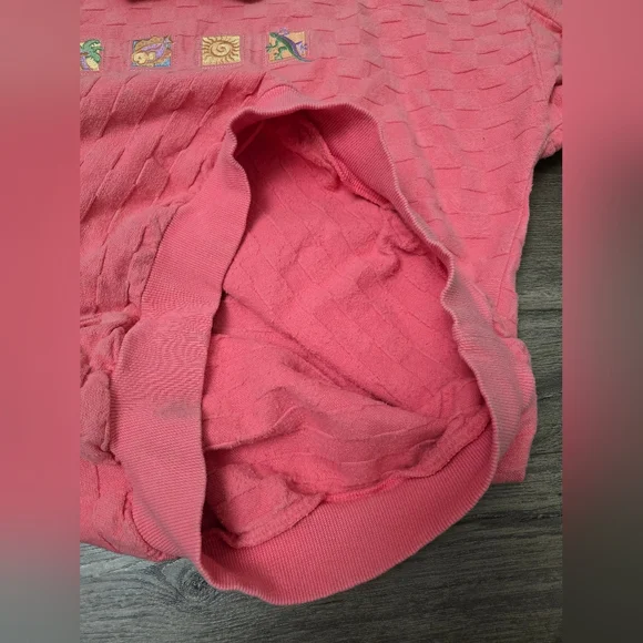 VTG Crazy Shirt Hawaii Collared Sweatshirt Pink Coral Textured Womens Size Med - Picture 8 of 9